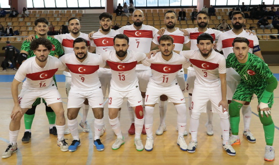 Futsal A Mill� Tak�m�m�z, Arnavutluk Kar��s�nda