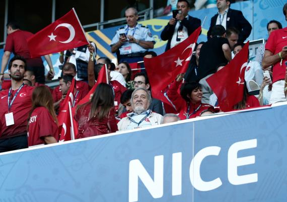 Orjinal boyutlar� i�in t�klay�n�z