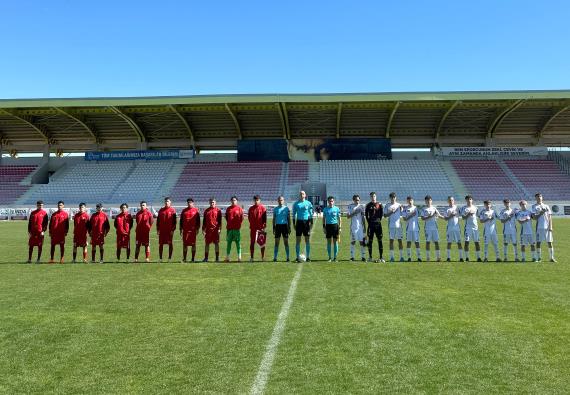 Orjinal boyutlar� i�in t�klay�n�z