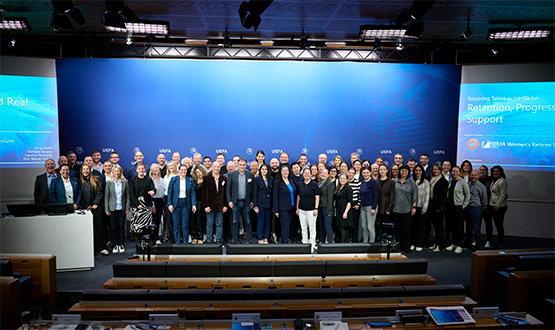 1. UEFA Kad�n Hakem Sempozyumu Yap�ld�