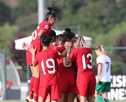 Kadn A Millî Takm, Bulgaristan 3-1 yendi