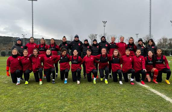 U17 Kz Milli Takm'nn kamp balad