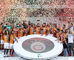 Galatasaray win Turkcell Super CupBeikta 1-1 (P. 0-3) Galatasaray