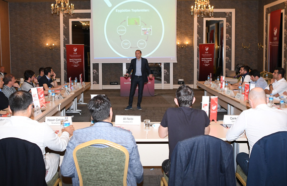 Sportif Direktrlk Sertifika Program'nn 4.modl devam ediyor