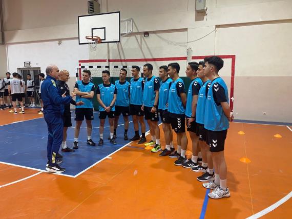Orjinal boyutlar� i�in t�klay�n�z
