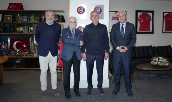 TFF Ba�kan� Hac�osmano�lu, Prof. Dr. �mer Ta�er ile Bir Araya Geldi