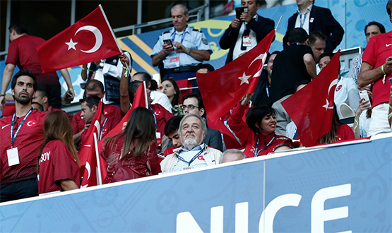 Prof. Dr. �lber Ortayl�'y� Kaybettik