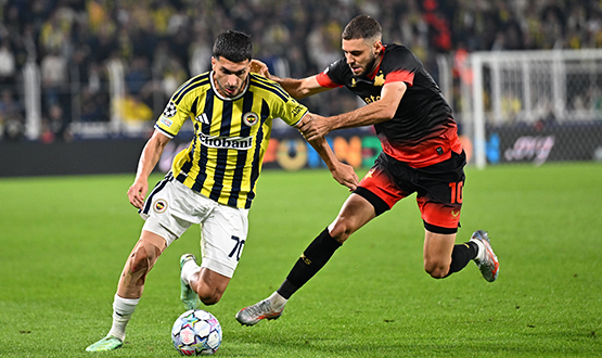 Fenerbah�e 2-2 Slavia Prag