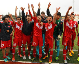 Turkey reach to final in 2013 Mercedes-Benz Aegean Cup