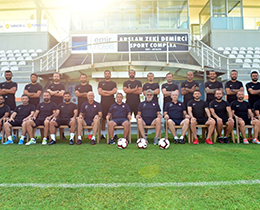 UEFAdan onayl zel antrenrlk kursu Antalyada yaplyor