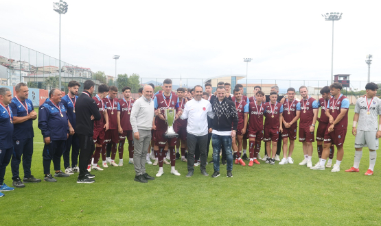 U19 Elit A Ligi ampiyonu Trabzonspor A.., Kupasn Ald
