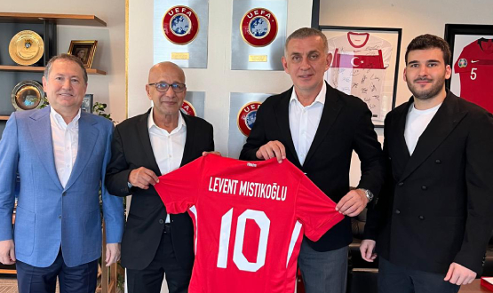 Ataka Hatayspor Bakan Mstkolu'ndan TFF Bakan Hacosmanolu'na Ziyaret