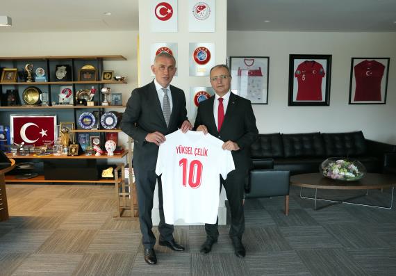 Orjinal boyutlar iin tklaynz