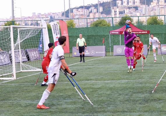 Orjinal boyutlar iin tklaynz