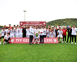 U19 Geli�im Ligi�nde �ampiyon Manisa Futbol Kul�b� Oldu