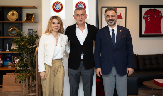 Ahmet Akgl ve Aye Trksoy Im, TFF Bakan Hacosmanolu'nu Ziyaret Etti
