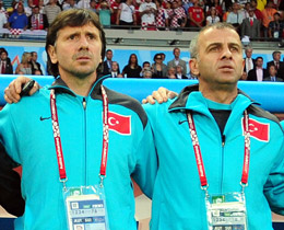 Ouz etin ve Metin Tekin rakiplerimizin malarn izleyecek