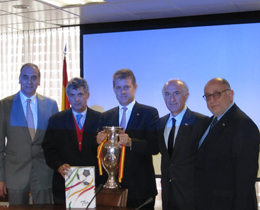 spanya Futbol Federasyonu ziyaret edildi