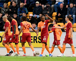 St. Johnstone 2-4 Galatasaray