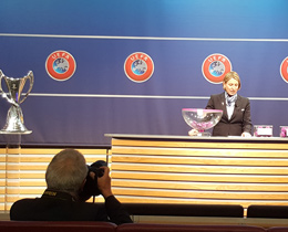 UEFA Kadnlar ampiyonlar Ligi kuralar ekildi