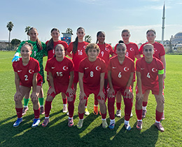 U19 Kad�n Mill&icirc; Tak�m�m�z, Ekvator Ginesi�ni 2-0 Yendi