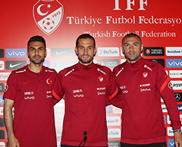 Burak, Yusuf ve Zeki basn toplants dzenledi