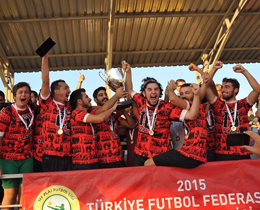 TFF Plaj Futbolu Liginde Seferihisar etab yapld