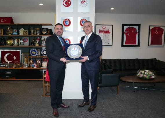 Orjinal boyutlar� i�in t�klay�n�z