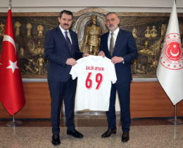 TFF Ba�kan� Hac�osmano�lu, Mill� Savunma Bakan Yard�mc�s� Ayhan�� Ziyaret Etti