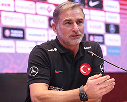 Stefan Kuntz: "Lig yükseldiimiz için mutluyum"