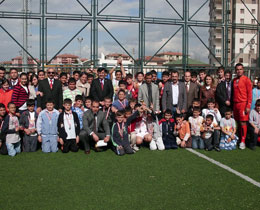 Kayseri Habibe Ta O snflar aras futbol turnuvas sona erdi