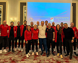 UEFA Pro Lisans Kursu 4. Modl Eitimi Tamamland