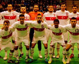 Futsal Milliler, spanyaya 10-0 yenildi