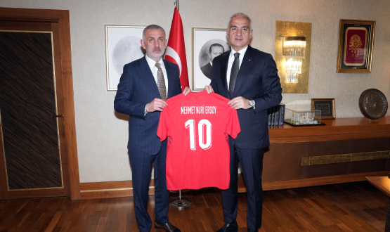 TFF Ba�kan� Hac�osmano�lu, K�lt�r ve Turizm Bakan� Ersoy'u Ziyaret Etti