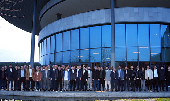 Nesine 2. ve Nesine 3. Lig Kul�p Ba�kanlar�, TFF �ftar Yeme�inde Bir Araya Geldi