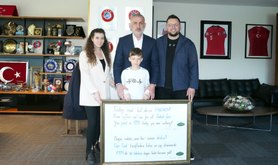 Berisha Ailesi, TFF Ba�kan� Hac�osmano�lu'nun Davetlisi Olarak �stanbul'da