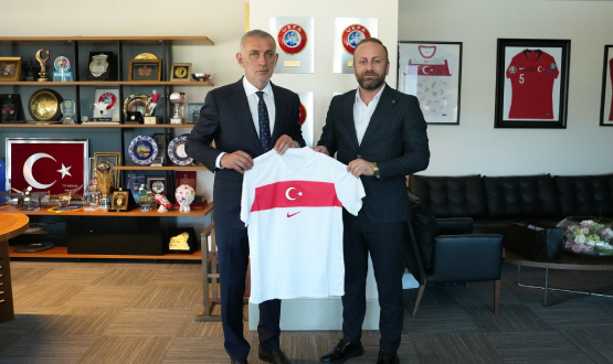 Sinan Kanl'dan TFF Bakan Hacosmanolu'na Ziyaret