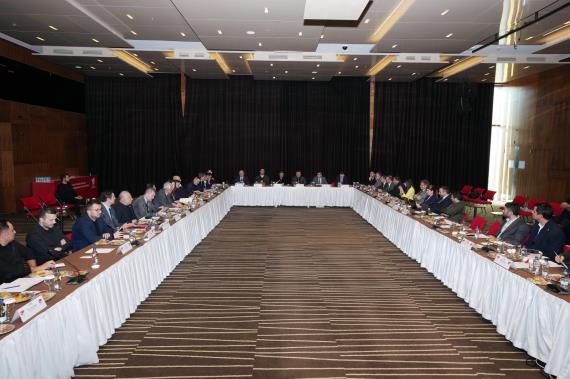 Orjinal boyutlar� i�in t�klay�n�z