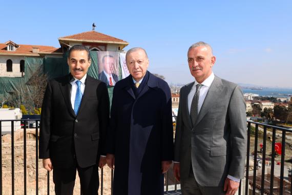 Orjinal boyutlar� i�in t�klay�n�z