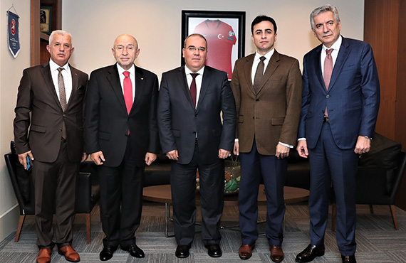 Gkhan Kapaan ve Vahdet Yeltepe'den Bakan zdemir'e ziyaret