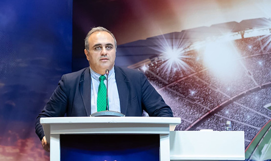 Ural Akzm, spanya'da World Football Summit'te Konuacak