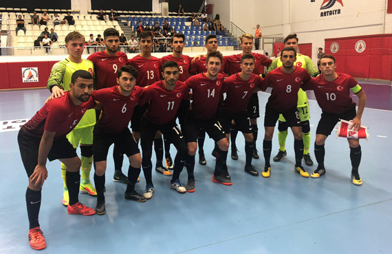 Futsal U19 Milli Takm, Hollanda'y 3-1 yendi