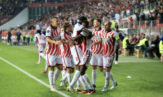 Samsunspor 3-0 Dinamo Kiev