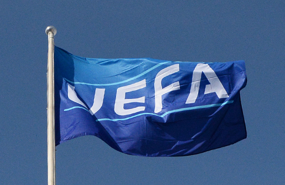 13. Olaanst UEFA Kongresi yapld