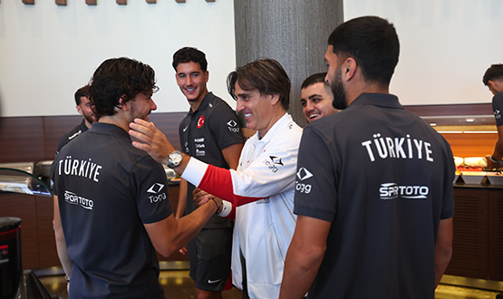 A Mill Takmmz, Riva'da Topland