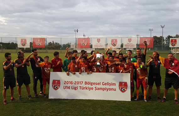 Blgesel Geliim U14 Ligi'nde ampiyon Galatasaray