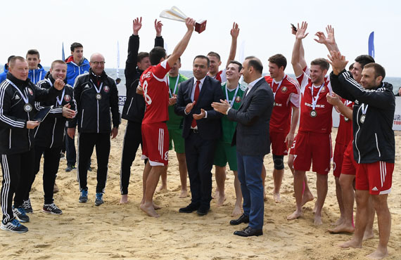 Lale Festivali Uluslararas Plaj Futbolu Turnuvas'nda ampiyon Belarus