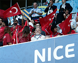 Prof. Dr. �lber Ortayl��y� Kaybettik