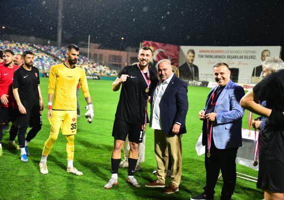 Orjinal boyutlar� i�in t�klay�n�z