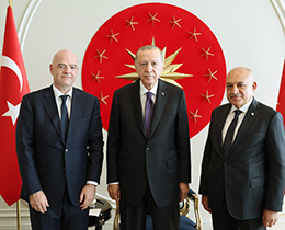 Cumhurbakan Erdoan, FIFA ve UEFA Bakanlarn Kabul Etti
